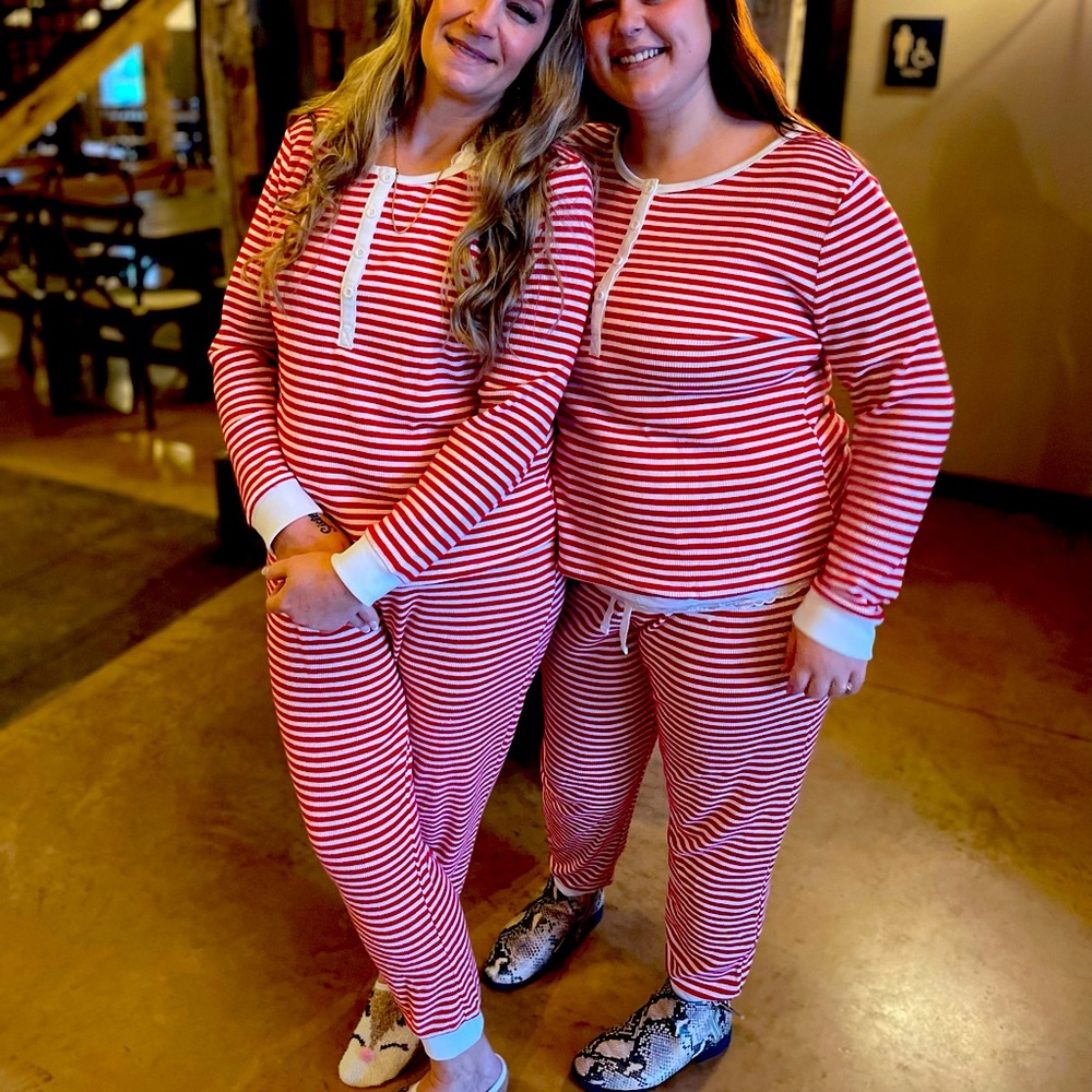 RED AND WHITE STRIPED PAJAMAS in excellent condition